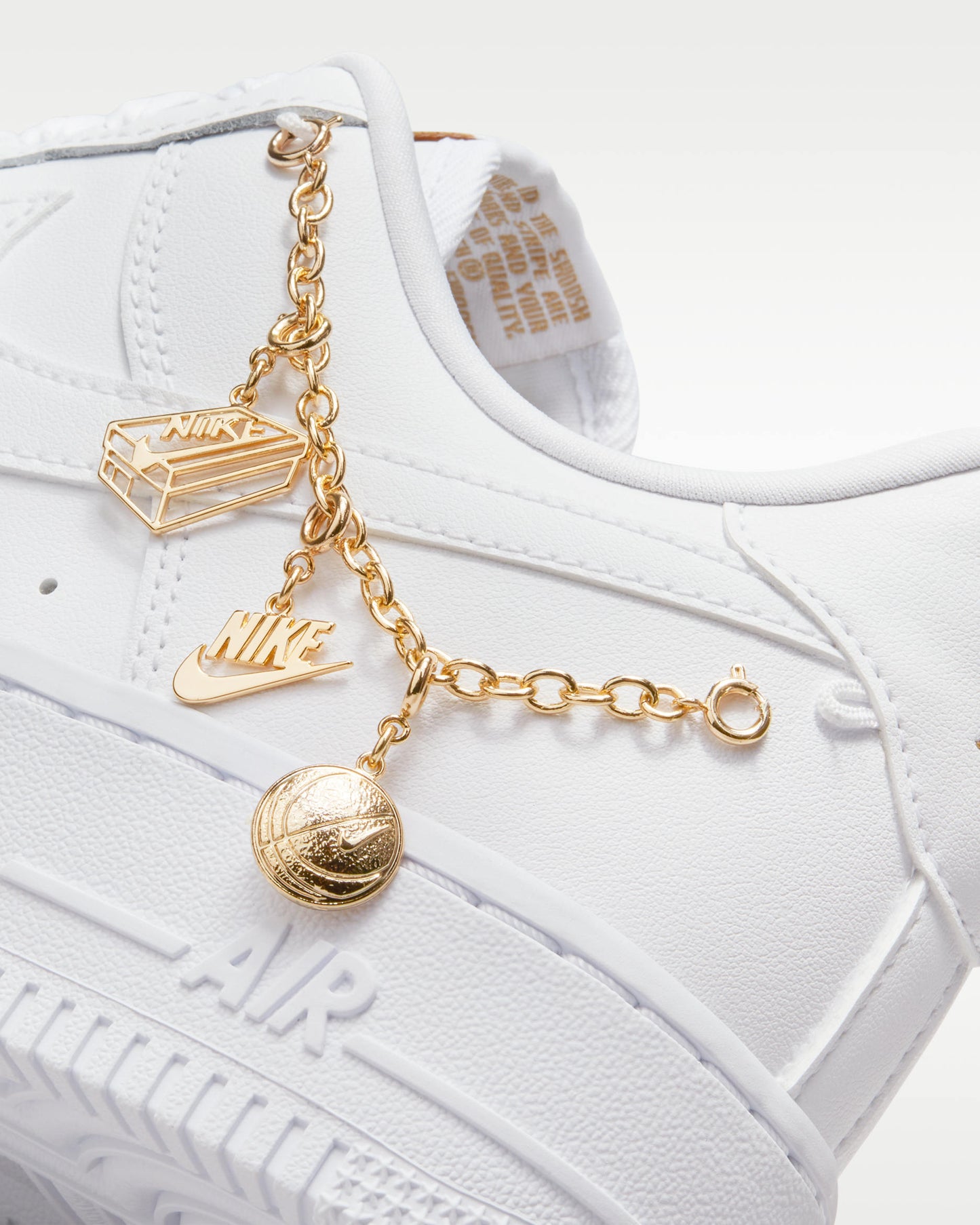 Nike Air Force 1 '07 LX