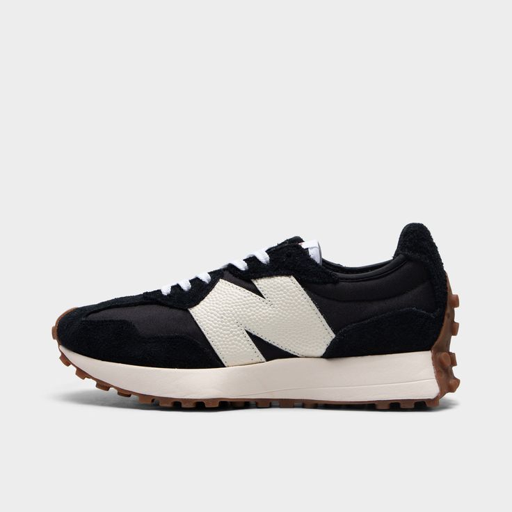 New Balance 327