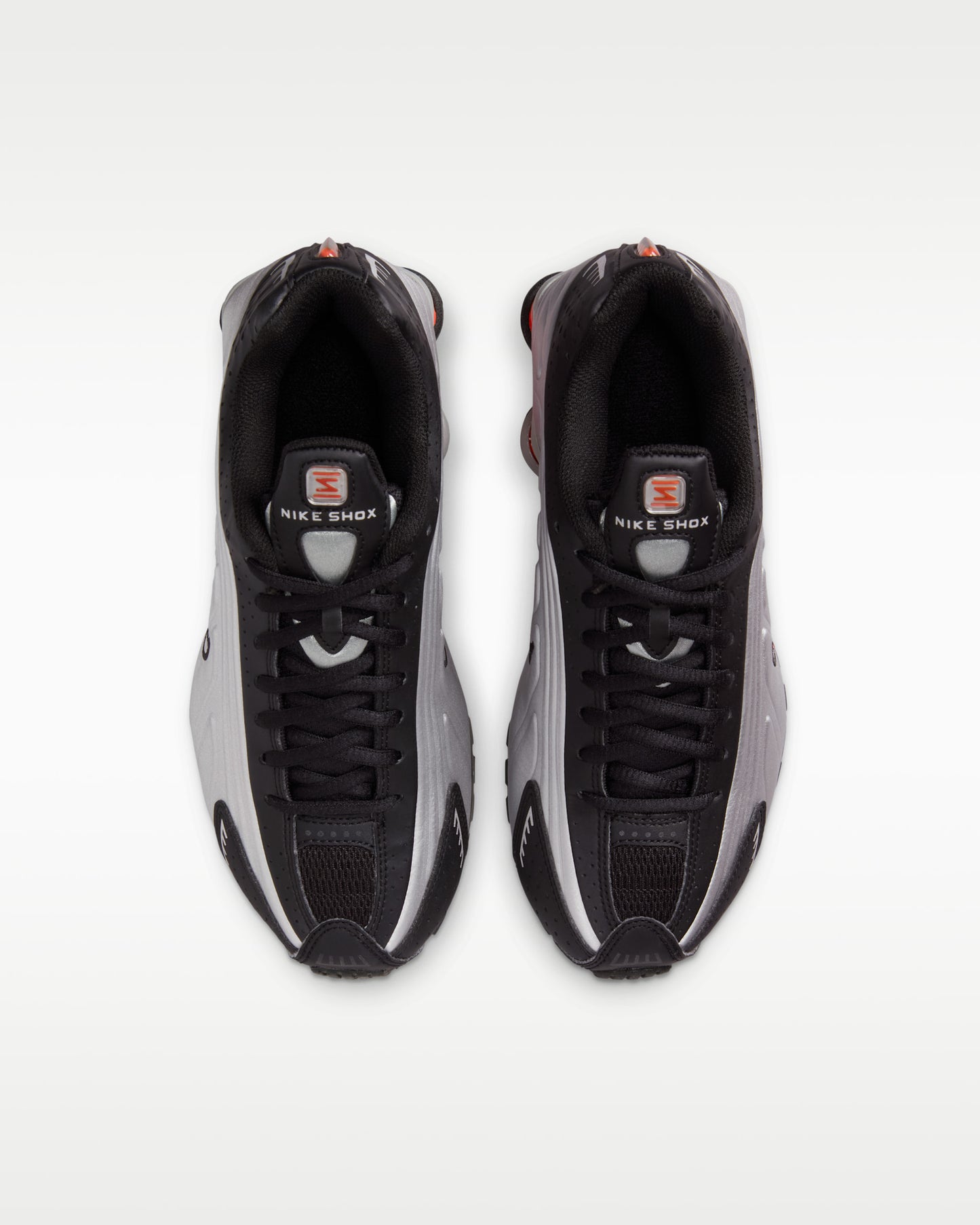 Nike Shox R4