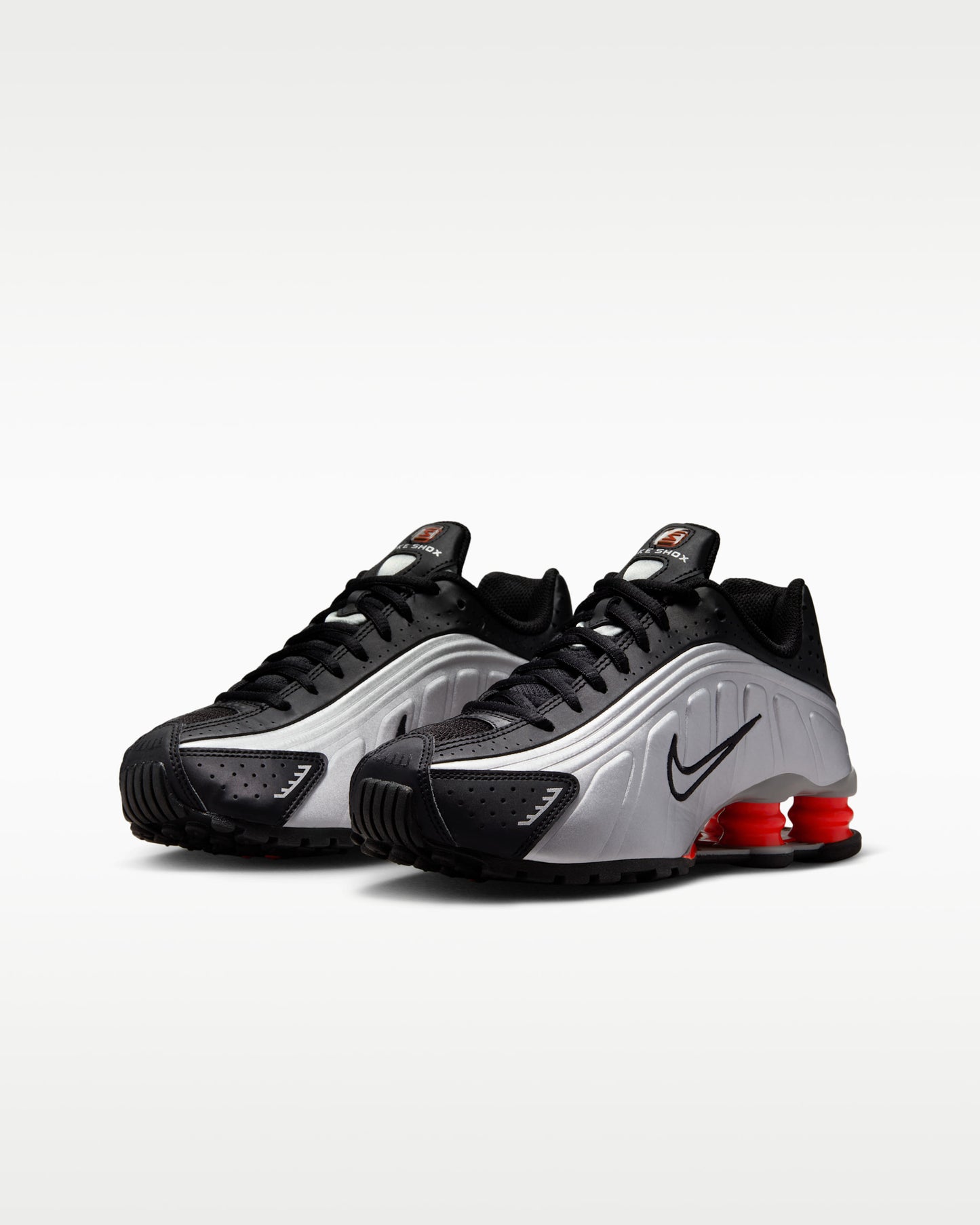 Nike Shox R4