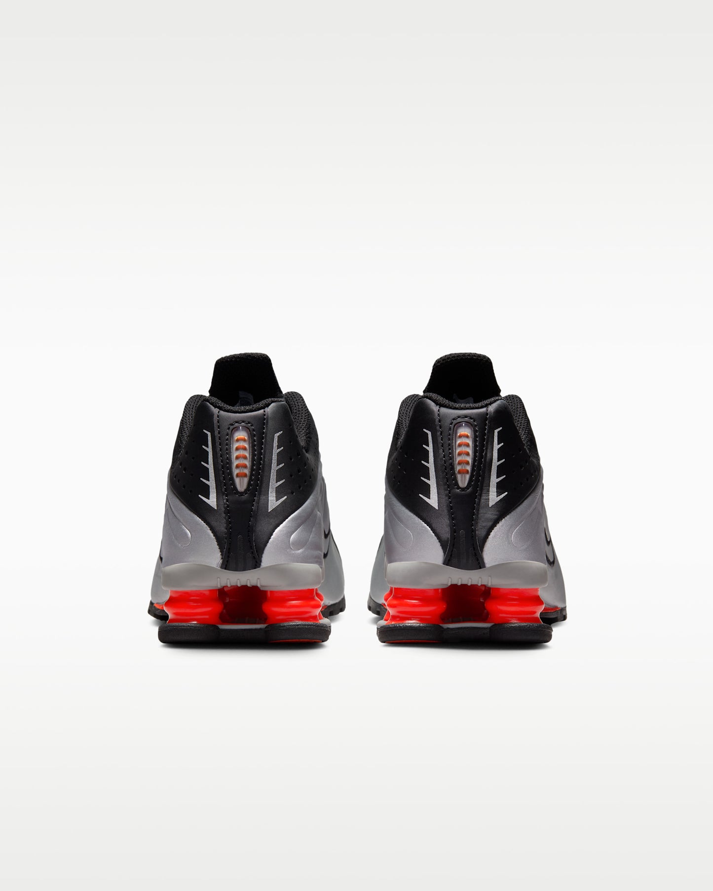 Nike Shox R4
