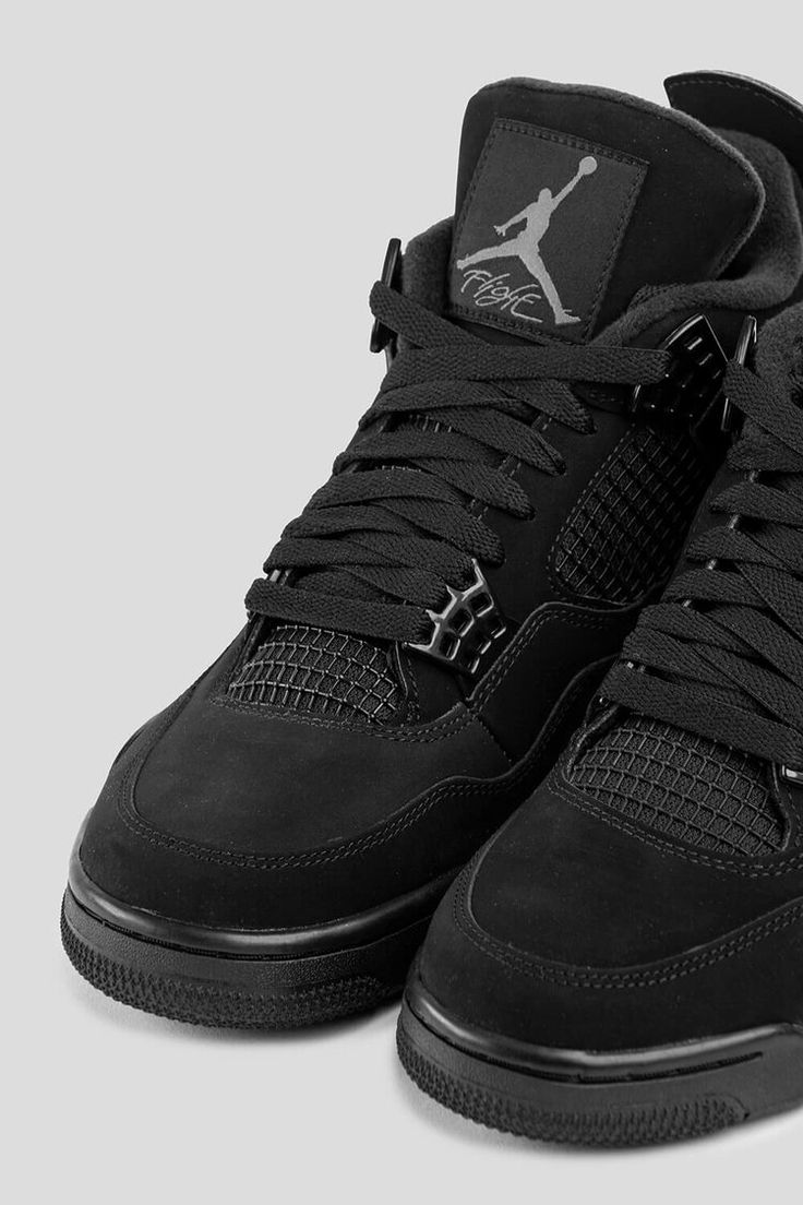 Air Jordan 4 Retro 'Black Cat'
