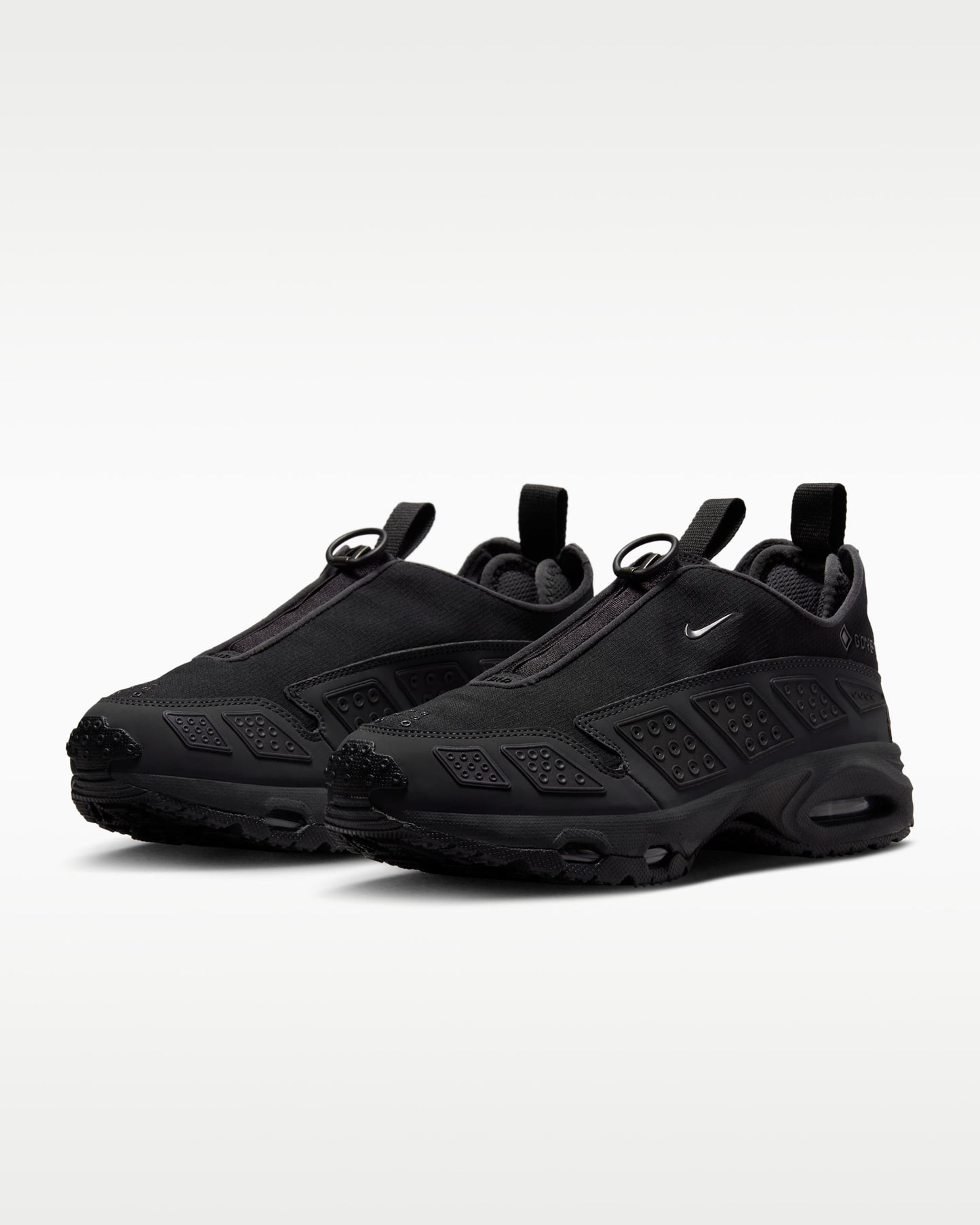 Nike Air Max SNDR GORE-TEX