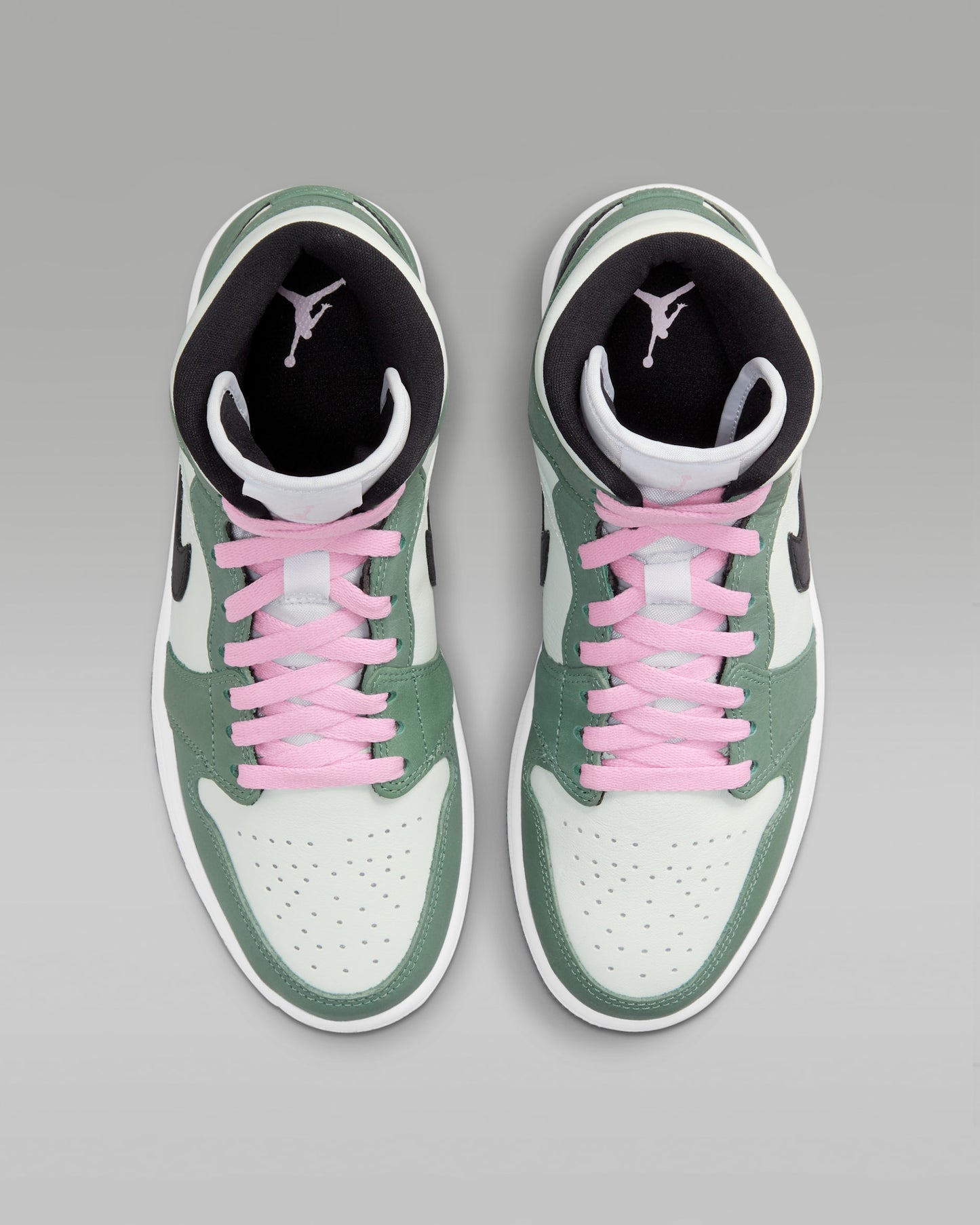Air Jordan 1 Mid SE